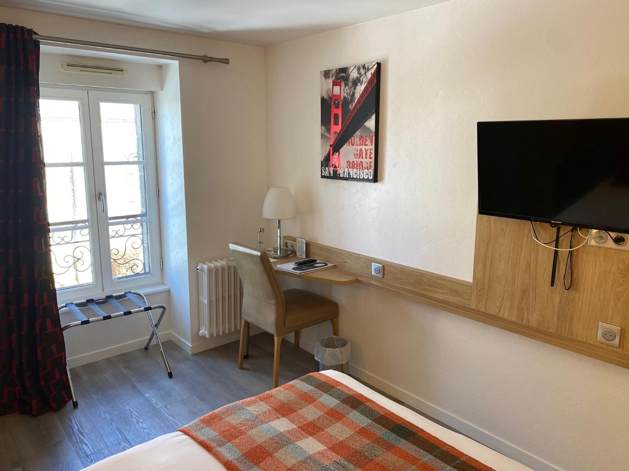Hotel Restaurant Lesage 3*